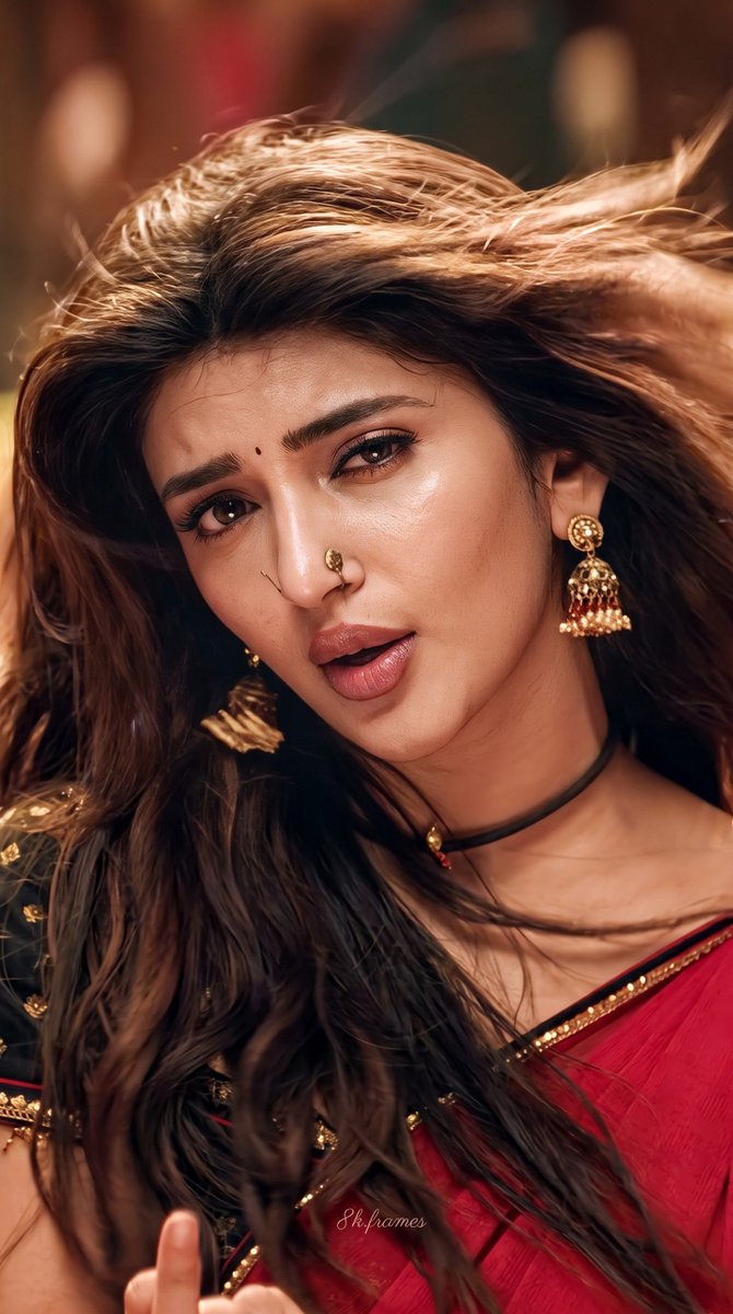 sreeleelaaddict's tweet photo. Kurchi Madathapetti Song 
SREELEELA STILLS Part 2 
4K HD 

  ....... SREELEELA DEVOTEE https://t.co/WaeJm4hEuG
