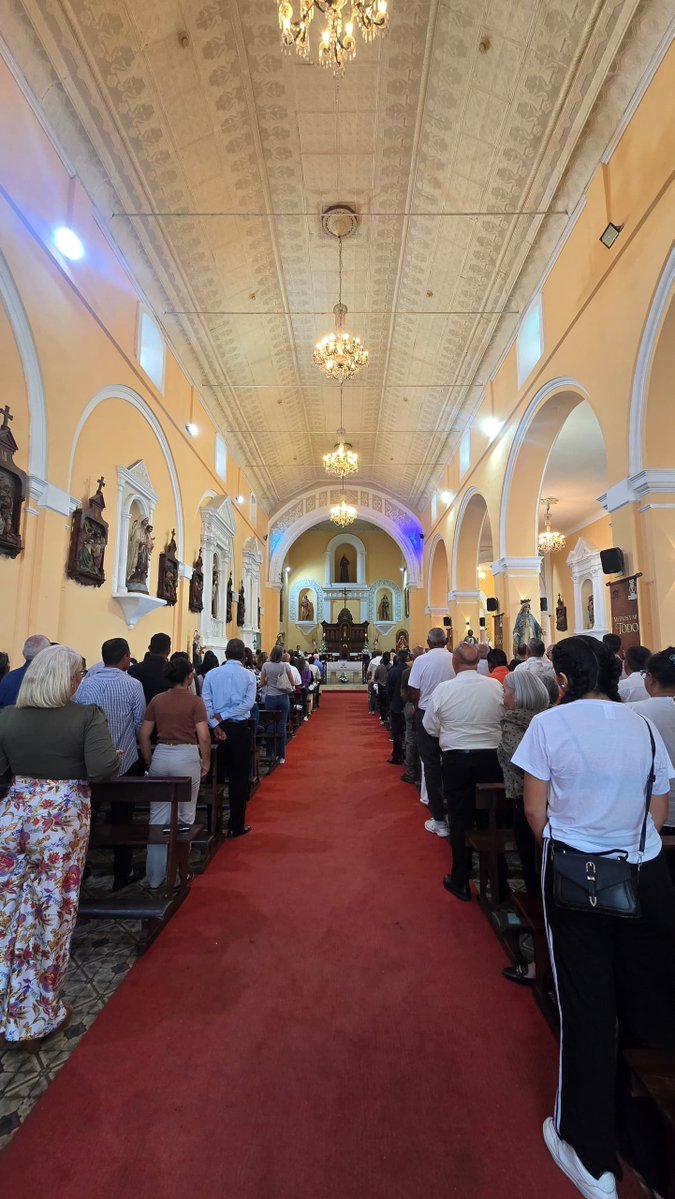 DouglasJimenez's tweet photo. #CARABOBO! Con una misa de acción de gracias, conmemoramos los 85años de @ADemocratica en nuestro estado. Pidiéndole a nuestro señor Jesucristo luz, y fe para salir de la situación que tenemos los Venezolanos. Seguimos luchando por una Venezuela libre y de los Venezolanos. https://t.co/TL2bDUdKxV