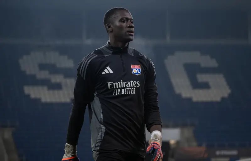 Angolaballers's tweet photo. Justin bengui (21) - olympique lyonnais 🇫🇷
Jean daniel mayasi (21) - Neuchatel xamax 🇨🇭2
Ekumbi David Barbosa Travessa (21) Cádiz CF C 🇵🇹
Rodrigo Monteiro Fernandes Estevão (20) Marfa 🇵🇹 https://t.co/nPwMnMbj52