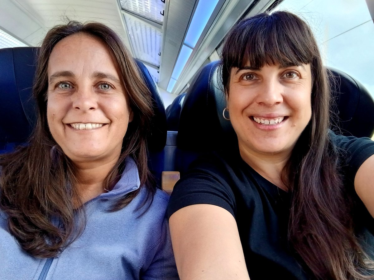 JornalerasL's tweet photo. Volviendo del encuentro de #ELAN, en Vonzeldorf, cargadas de energía, de amor y de mucha fuerza para continuar con la lucha internacionalista 💪🏽
Se vienen futuras brigadas 😏❤️🔥 https://t.co/9CraJkm66g
