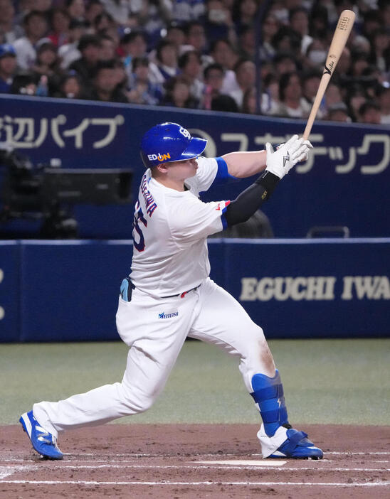 gnomotoke's tweet photo. 【中日】大野雄大10勝＆細川成也2発　投打かみ合い連敗2で止める　本拠地最終カード初戦白星（日刊スポーツ）-Yahoo!ニュース https://t.co/OrIE86hIYm

借金は今季ワースト「20」への逆戻りを回避し、最下位の広島との直接対決で5位をキープ。最下位への再転落を防いだ。 https://t.co/y8g62WwQtx