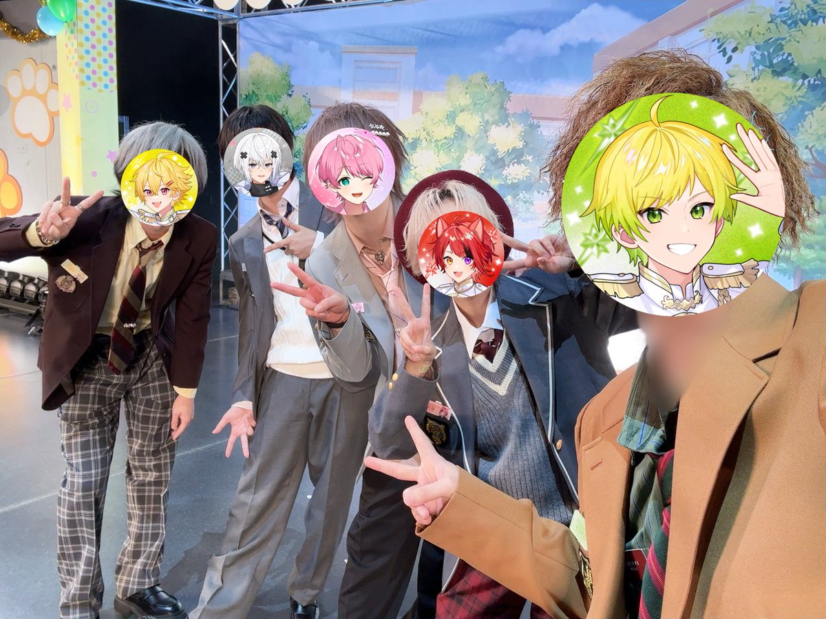 hinekureo_dayo's tweet photo. 文化祭たのしかった👊 https://t.co/fiDBKSjyEl
