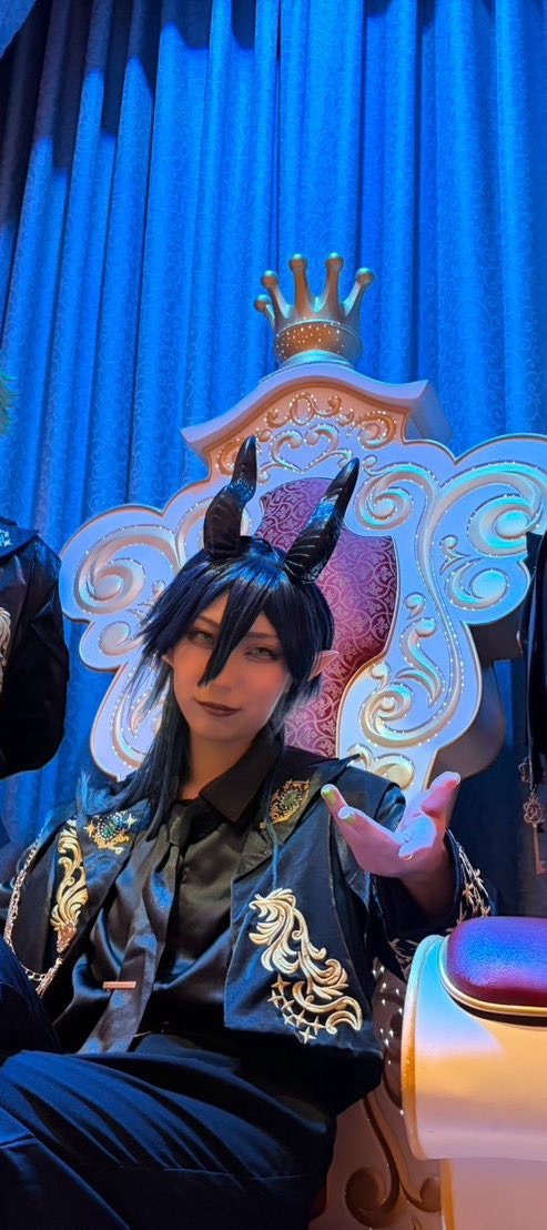 rinringo_239's tweet photo. もっと僕を求めるがいい。
　　　お前になら僕は応えよう

#Dハロ仮装2026
#Dハロtwst仮装 https://t.co/5FzEGu5FTA