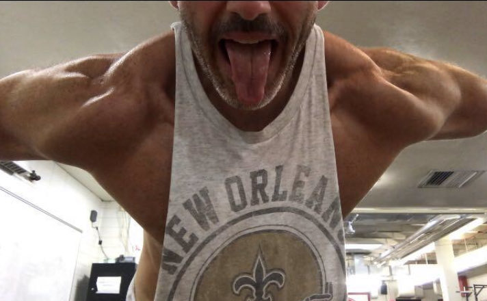 hungjockguy's tweet photo. @alphabronation alpha male over 60 https://t.co/0uTQudg8xM