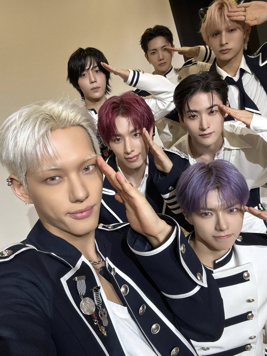 ALL_H_OURS's tweet photo. [🐾]
260920 팬사인회

올아워즈 출동 완료 ⚓️
미닛 마음 사수 작전 성공했습니다 🫡
우리 Min(ut)e들, 이번 댕댕 작전 함께해 줘서 고마워요💙

#ALL_H_OURS #올아워즈 
#UNBOUND #HOP #DANGDANG https://t.co/uSjdaPWq4h