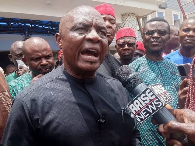 MobilePunch's tweet photo. 𝗘𝗻𝘂𝗴𝘂 𝗡𝗗𝗖 𝗴𝗼𝘃 𝗰𝗮𝗻𝗱𝗶𝗱𝗮𝘁𝗲 𝘃𝗶𝘀𝗶𝘁𝘀 𝗮𝘁𝘁𝗮𝗰𝗸𝗲𝗱 𝗺𝗲𝗺𝗯𝗲𝗿𝘀, 𝗽𝗹𝗲𝗱𝗴𝗲𝘀 𝗮𝘀𝘀𝗶𝘀𝘁𝗮𝗻𝗰𝗲

𝗥𝗲𝗮𝗱 𝗠𝗼𝗿𝗲: https://t.co/KU3aIPxXgz https://t.co/xVMzWflOsD