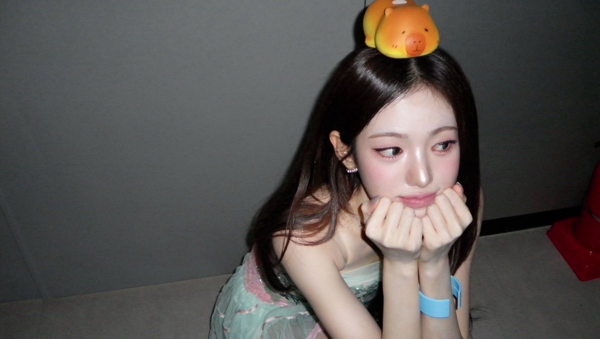 KiiiKiii_talk's tweet photo. 카~피~바라 카피바라카피바라🧸

#KiiiKiii #키키 #SUI #수이 https://t.co/3yJSjh1o4n