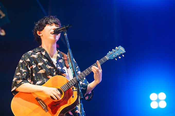sumika_FCx's tweet photo. [ROCK IN JAPAN FESTIVAL 2026] sumika - ライブ写真＆セトリ公開  
GRASS STAGE 9/20(日)17:45～

01. フィクション
02. Lovers
03. ふっかつのじゅもん
04. VINCENT
05. マイリッチサマーブルース
06. MAGIC
07. ファンファーレ
08. Umm
09. Honto
10. Starting Over

#RIJF2026
#ロッキン
#sumika https://t.co/3gHQdjT5tY