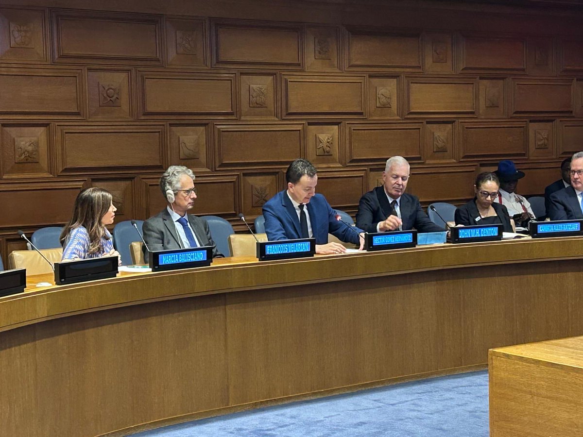 SpainUN's tweet photo. España 🇪🇸 participó ayer en la Junta Directiva del #GlobalCompact en nombre del Grupo de Gobiernos de Apoyo, el cual preside este año.
Reconocimos el papel clave del sector privado en la financiación del desarrollo y la importancia de que contribuya al avance de los #ODS. https://t.co/VI6tOlddC7