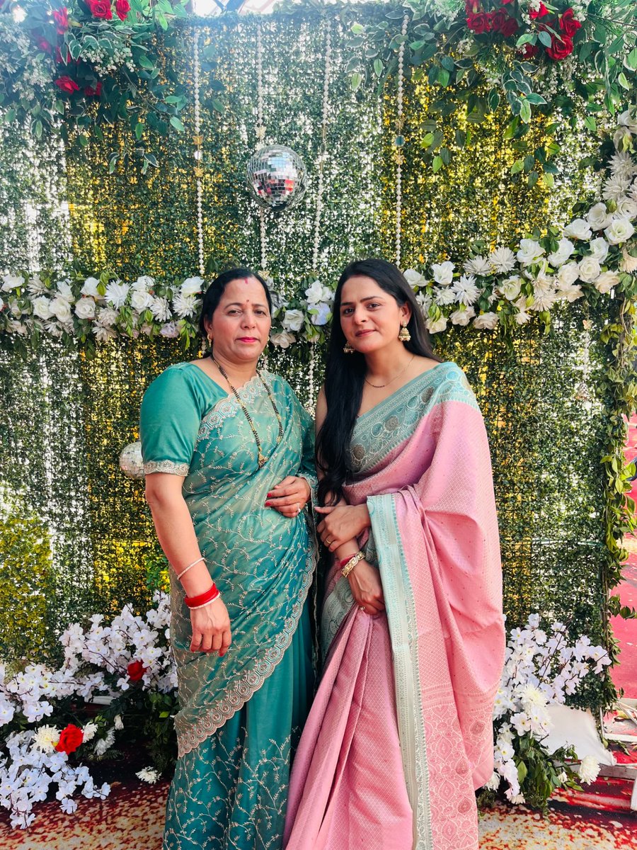 MirianKubisxa's tweet photo. Mom ❤️ https://t.co/aIpThoBzFn