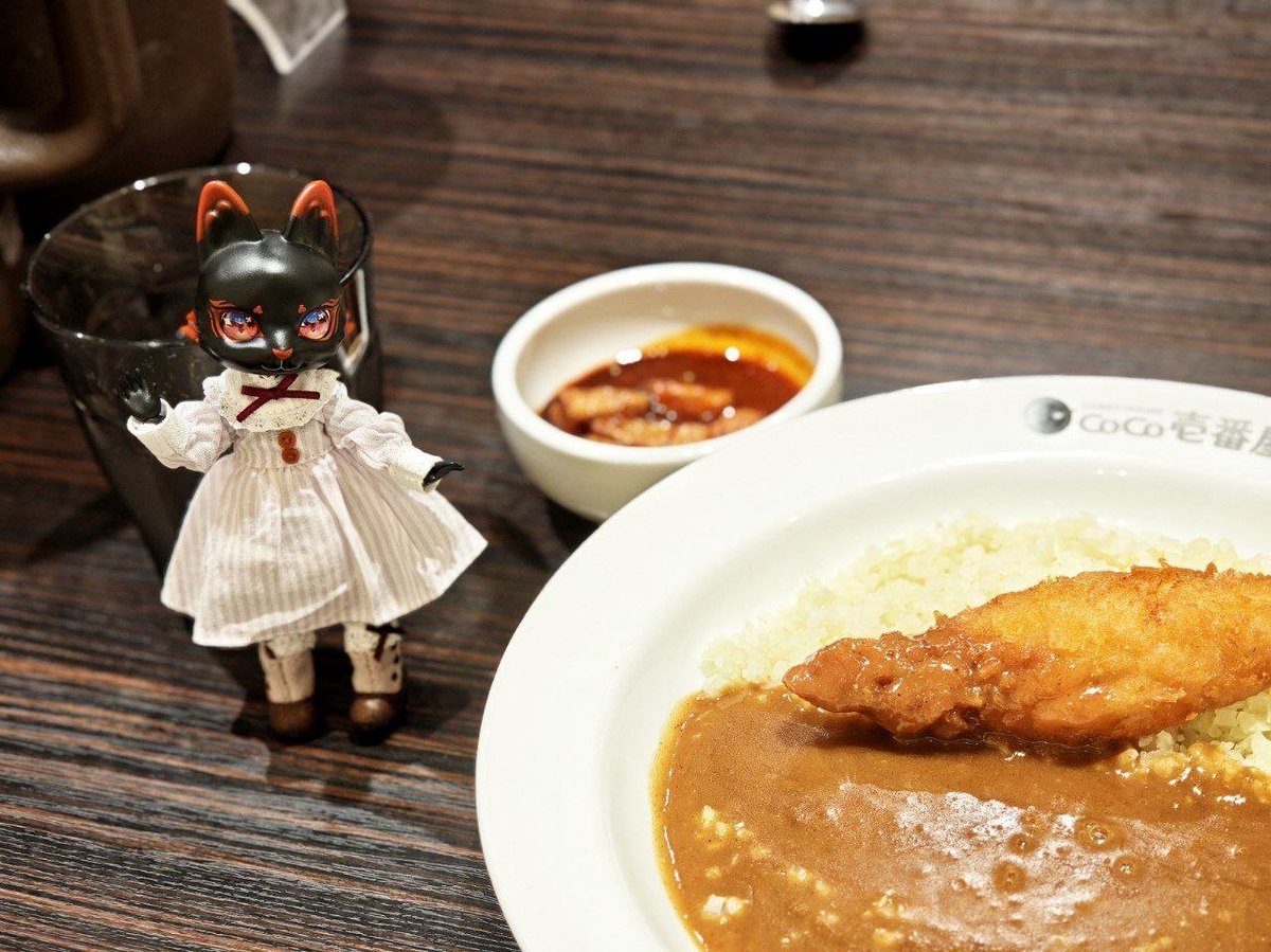 yumkeks's tweet photo. Essen gehen beim Coco's Curry mit meinem süßen Capsule Doll Fuchs Mädchen (⁎ᴗ͈ˬᴗ͈⁎)

🗓️ 18. Juni 2026

#カプセルドール #capsuledoll #Obitsu11 @CAPSULE_DOLL https://t.co/6FZTGUIRwW