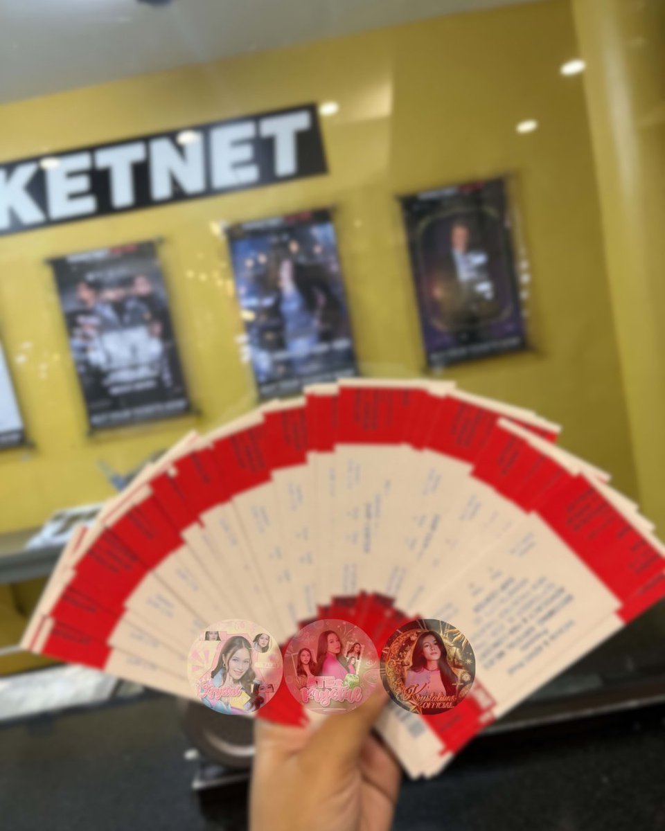 _teamkrystalofc's tweet photo. Hi Talians ✨💎

We’ve secured 31 SVIP Center tickets, and we’re hoping we can sell out the whole SVIP section! 🤍 If you haven’t purchased your ticket yet, you can get yours through the link below.

Let’s support Krystal and sell out the whole SVIP section, Talians! ✨💎

🔗https://t.co/5ctRA9giXt