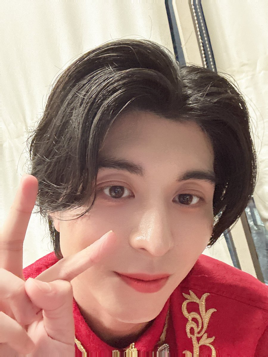 kamengumi_daiki's tweet photo. 〈第20回〉定期コンサート”華コン”

タクミ復活祭‼️

久しぶりに5人でパフォーマンス出来て楽しかったし、なによりみんなの笑顔がたくさん見れてよかった☺️

どんなことがあっても乗り越えられる僕たちに、これからもついてきてくれたら嬉しいな‼︎

明日からもよろしくお願い致します🙇‍♂️

#華MEN組 https://t.co/rjQiZT30En