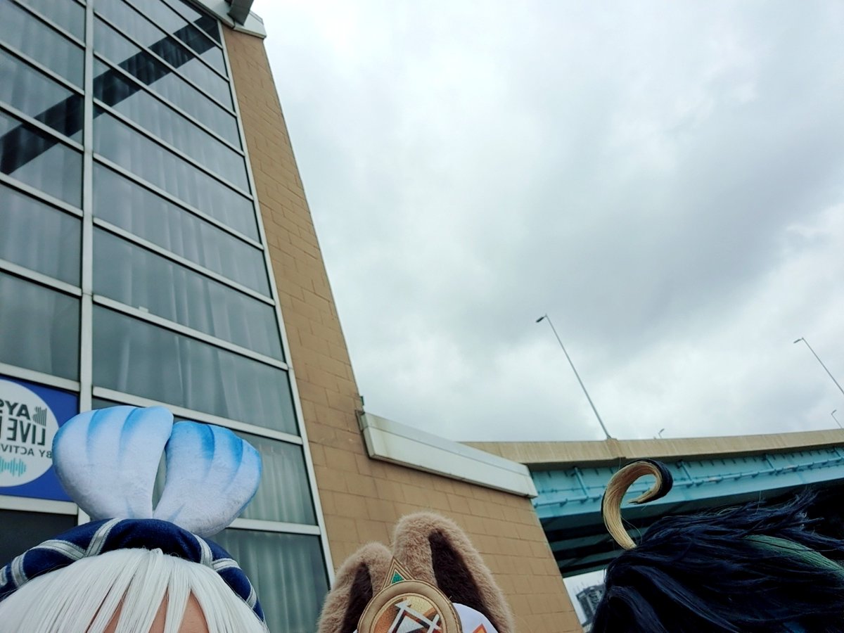 ka00e's tweet photo. 昨日はコス天でスタッフしてました！！
みんな楽しそうでよかった！！私も楽しかった！！
ありがとうございました〜！！！！
御三家のあたまかわいいね🌱🌱🌱
 #コス天 https://t.co/ltJ4LLAluF
