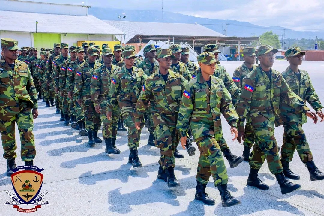 KoudeyN's tweet photo. 114 militè Fòs Lame Ayiti kite peyi a vandredi 18 septanm 2026 la pou ale Meksik,kote yo pral patisipe nan yon pwogram fòmasyon, deplasman sa fèt nan kad akò koperasyon bilateral ant Ayiti ak Meksik,ansanm ak pwogram fòmasyon teknik ak taktik ki etabli ant fòs lame de peyi yo. https://t.co/VWS2QGEu4N