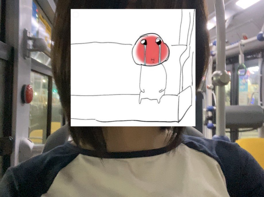 c0vdt's tweet photo. 머리자른거자랑할거야 https://t.co/f4DhFsvtE0