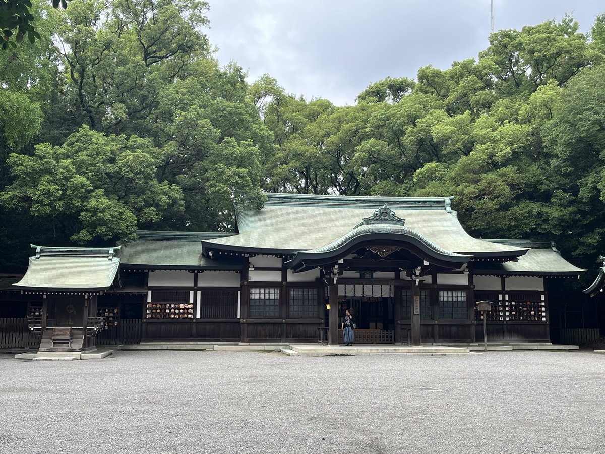 Tsurugichen1989's tweet photo. 名古屋旅行の2日目、熱田神宮へお参り⛩️
#名古屋旅行
#熱田神宮 https://t.co/FsRjmMpFlS