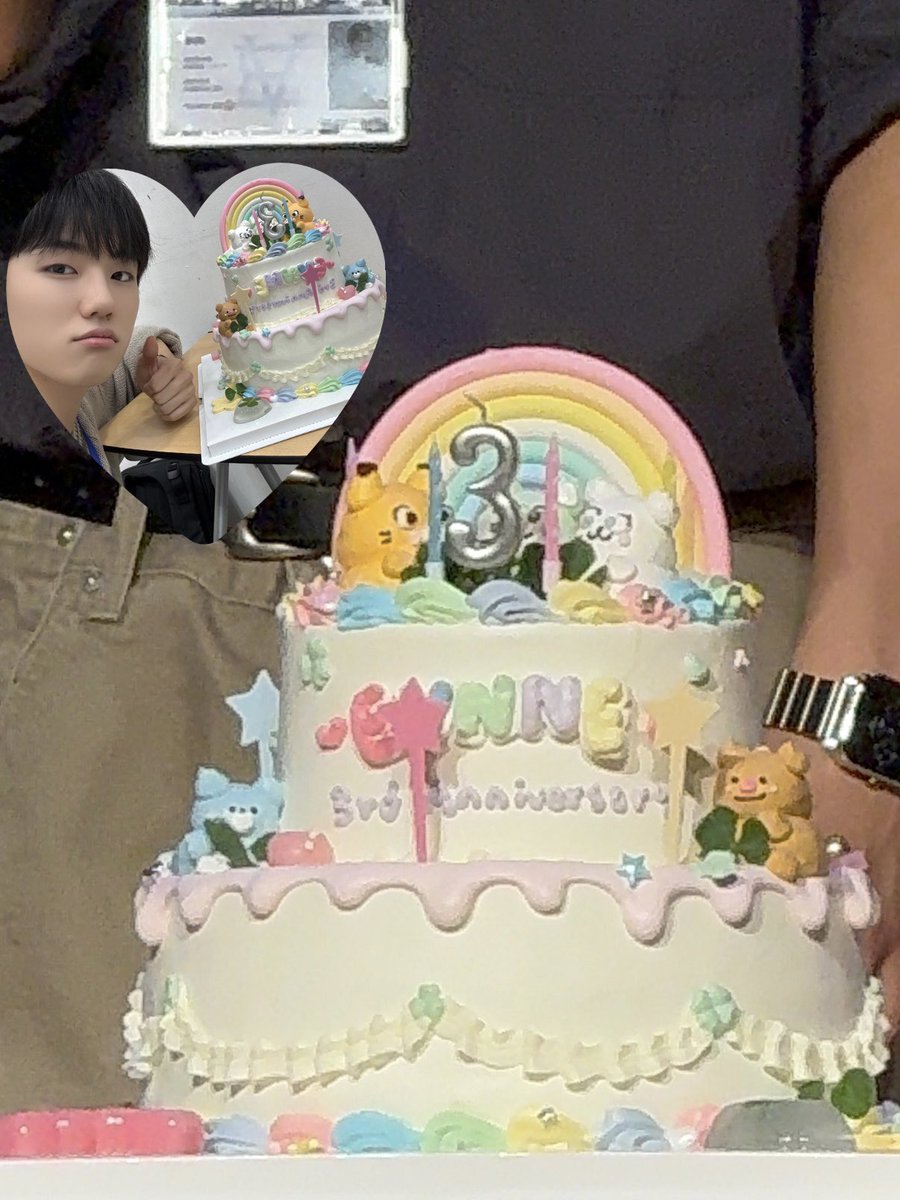 I10V4you's tweet photo. 3주년 추카합니다 https://t.co/cv6NMGorBC