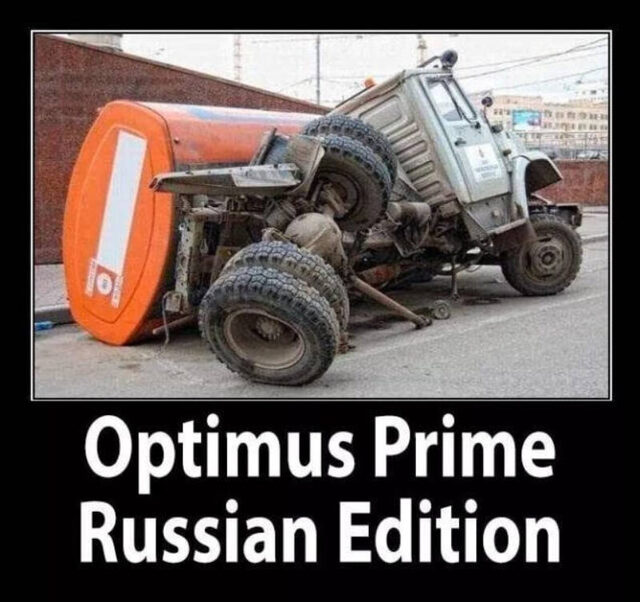 StaSiRevival's tweet photo. #Meme #Transformers https://t.co/VwG3uQu5F8
