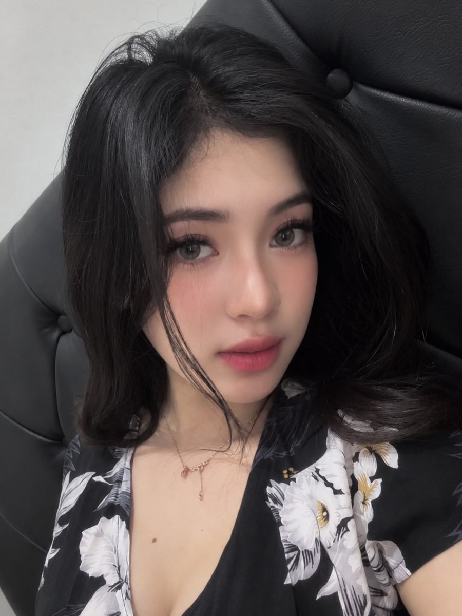 sirhaaek's tweet photo. available 🌹 
#BoGresik
#Vcs https://t.co/YINAtezxhR