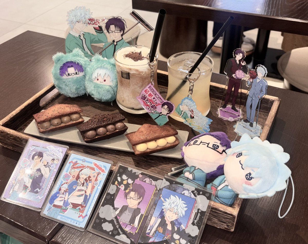 amp_nnt's tweet photo. たむと遊んできた😻🩶念願だった色紙交換もしてopp取ったら猫耳なしver.も楽しめるものらしい(神)ずっと楽しすぎた…😭 https://t.co/wP8fIAJ2tw