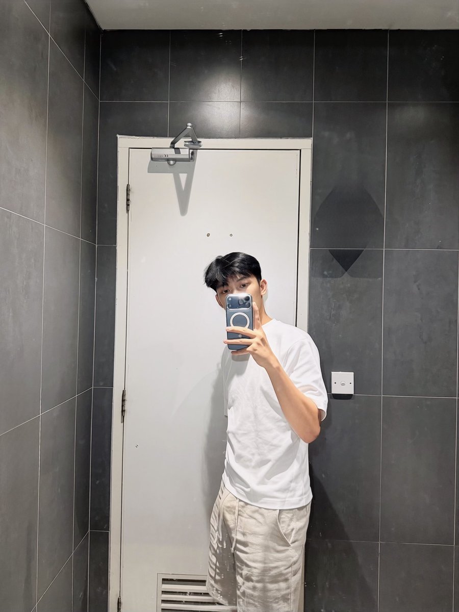 imcaninx's tweet photo. Hirono gemes yaa https://t.co/57Dt7lUwtg