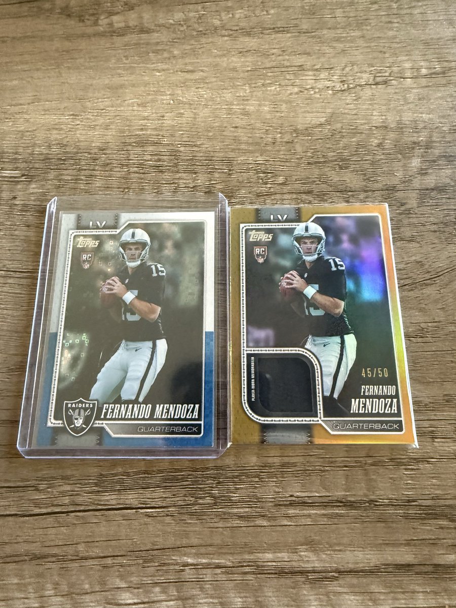 AndrewVotech44's tweet photo. Got one of those Walmart Mega Boxes and pulled a couple Fernando’s! The player worn memorabilia out of /50 is real nice 👀👏🏼@CardPurchaser https://t.co/V9hMr9QBEk