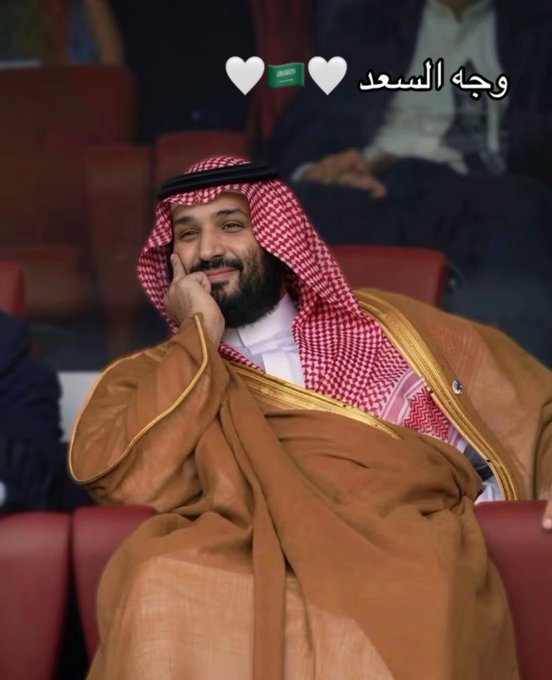 SaudiArabitcr4's tweet photo. #وطن_نحميه_ونحتفي_بامجاده  والله ان ماعلينا خلاف دام وجه السعد موجود 💚📷 https://t.co/W0EgIhV1rl