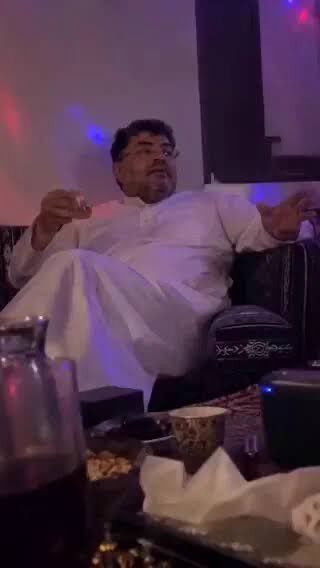 ATBaOI's tweet photo. خرج لتباهي فكبلوه 😂 https://t.co/plz7DkbSm0