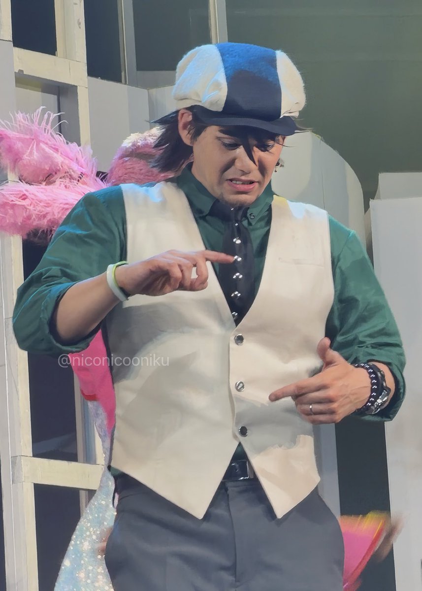 niconicooniku's tweet photo. 踊り始める前に振り確認してるし、その確認してた振りきたらニコニコになるのとってもかわいい🫪 https://t.co/HFoNz22bNV