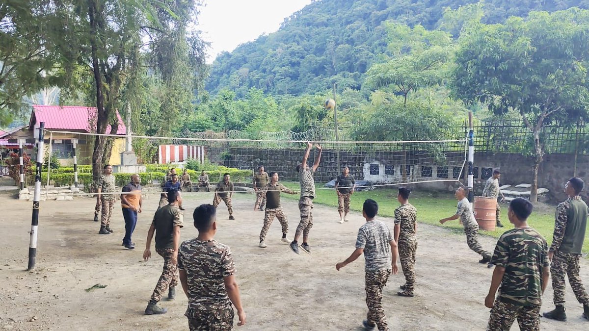 32BNCRPF's tweet photo. Evening games - 32 Bn #CRPF
🏆 The true spirit of sports isn’t measured in trophies but in fair play, determination &amp; effort. Every game is a chance to show strength, respect &amp; integrity. #Sportsmanship #FairPlay
@mnp_2018 @digopsimp @SectorTripura @crpfindia @crpf https://t.co/A2d3sU3b4S