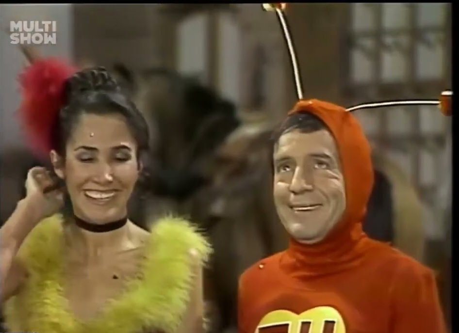 Lorraene_BR14's tweet photo. Que saudade do vermelhinho!

Outras filiais do sbt estão passando episódios do #Chapolin https://t.co/k2h9ARt9vX