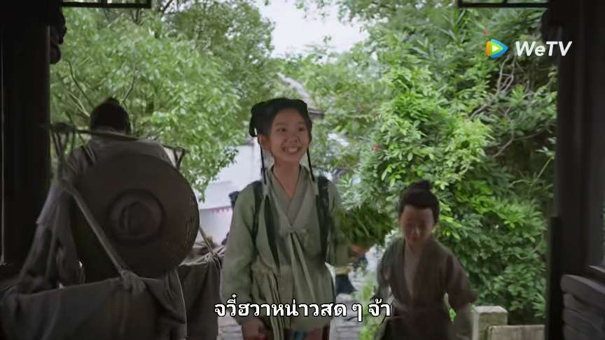 TawArtsSU35's tweet photo. #หอมรักมิรู้เลือน 
ผู้หญิงที่ขายผัก ที่ในซีรีส์ฉายให้ดูบ่อย ๆ ตั้งแต่ยังเด็ก จนโตเป็นสาว ที่มีปานที่คอแดง ๆ อะ ดูเหมือนไม่มีอะไร แต่ก็ดูมีอะไร ไม่น่าใส่มาเปล่า ๆ อนาคตจะมีความสำคัญอะไรมั้ยนะ ตอนแรกคิดว่าเป็นชิวขุย สาวใช้ขั้นหนึ่งของหลานเซียง แต่ตอนเด็กก็หน้าไม่เหมือน ไม่มีปานแดงที่คอด้วย
