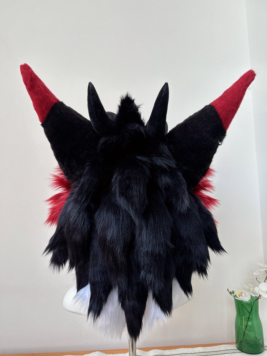 Ruby_protogen's tweet photo. Owner @Otsoko_fox
Nardoragen head commission display
https://t.co/PJhrLFg2na
#fursuitcommission #rubyprotogenstudio #vcr #nardoragen
#fursuit https://t.co/XWCkGmKLgZ