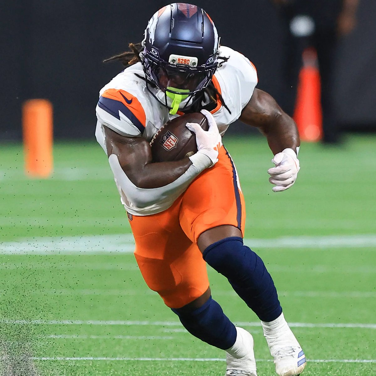 CarpentierNFL's tweet photo. It's time.. RJ Harvey is doubtful today for the Broncos against Jacksonville. 

Be prepared to fire up Jonah Coleman at RB3/Flex in your Fantasy Football lineups in Week 3. https://t.co/TeKmhQgzpu