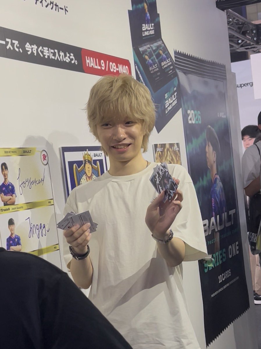 fromx_xluxe's tweet photo. かっこいいぞMeiy
いい笑顔だぞMeiy https://t.co/f4BspNPrz9