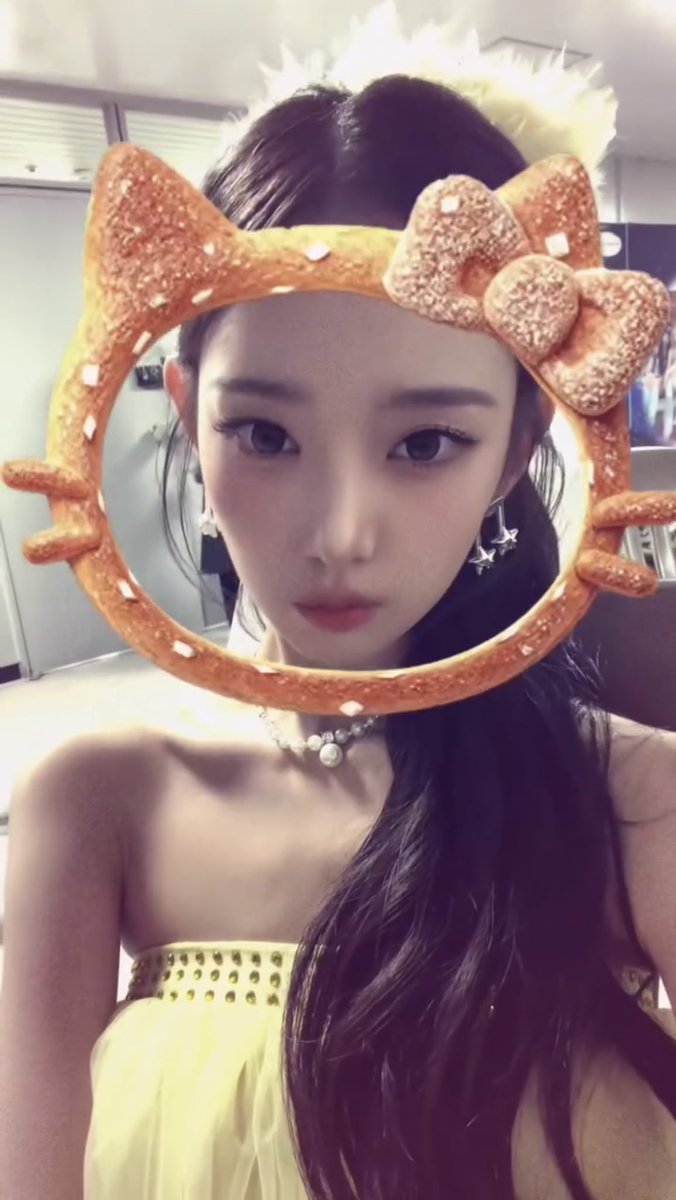 bxnkxng_'s tweet photo. 귀여워 https://t.co/vXs6ZqNATH