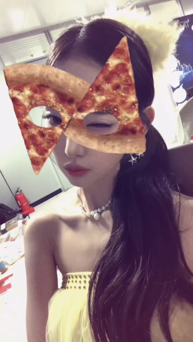 bxnkxng_'s tweet photo. 귀여워 https://t.co/vXs6ZqNATH