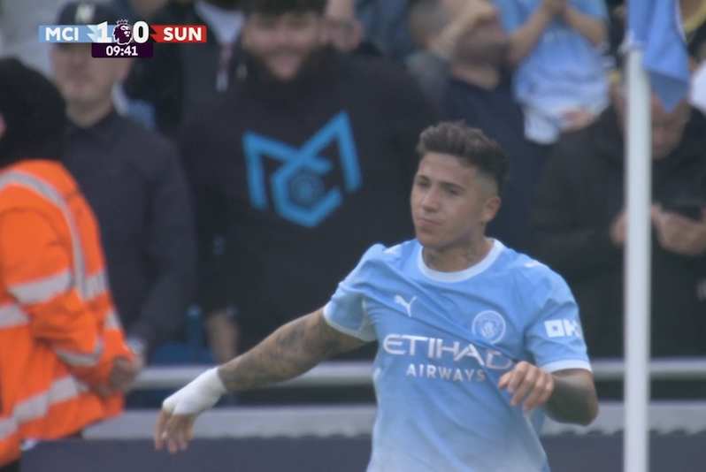 TouchlineX's tweet photo. 📸 - Enzo Fernandez leaving Chelsea for Manchester City has been the GREATEST DECISION of his entire career! https://t.co/hIHlYb1x7c