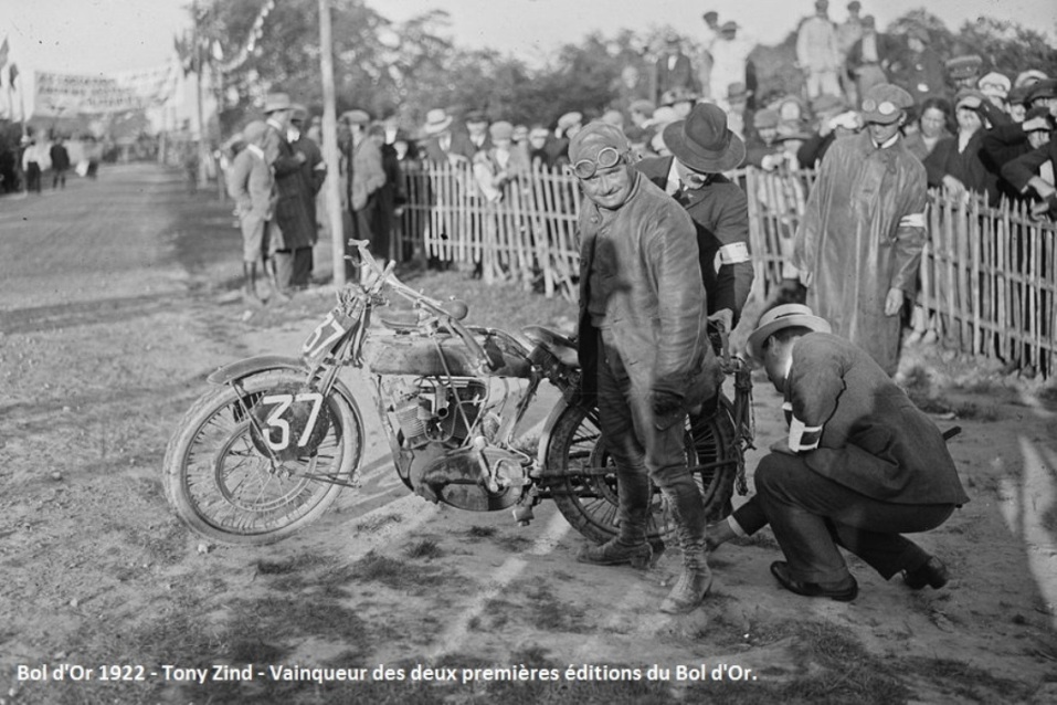 GrardMA85362838's tweet photo. @FIM_EWC @BMWMotorradEWC @boldor_moto Bol d'Or 1922 - Tony Zind #37 https://t.co/g114G7hKli