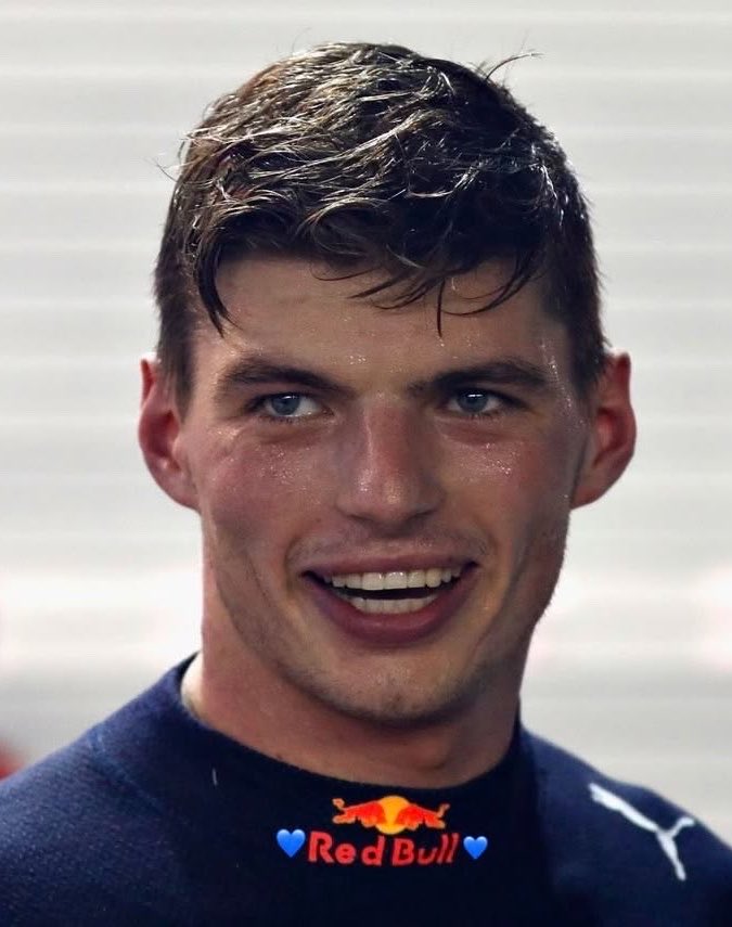 alenaamvp's tweet photo. he’s always been handsome but this man is INSANELY in his prime right now https://t.co/knEReTMvHY