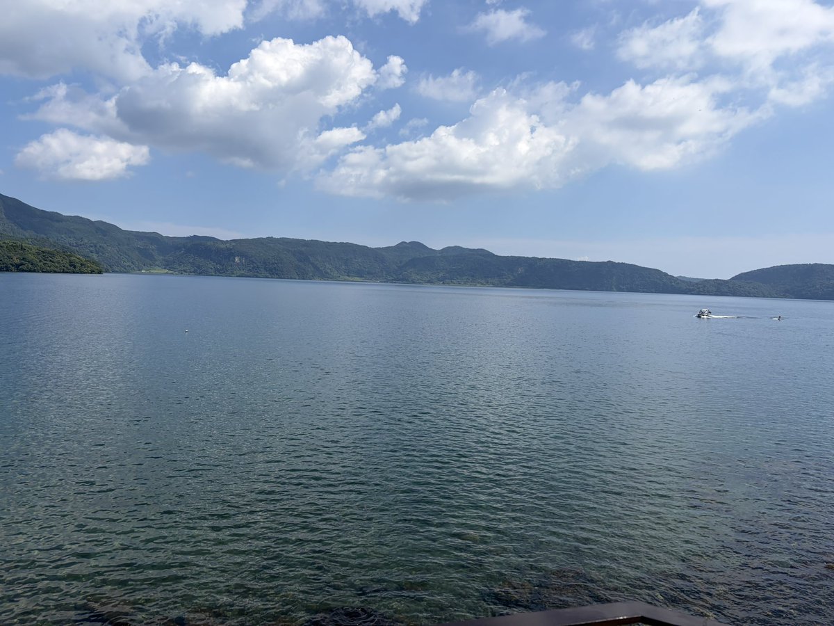 GSuncle_07's tweet photo. 大自然を散策しつつポケフタ https://t.co/9fbPkkfkXW