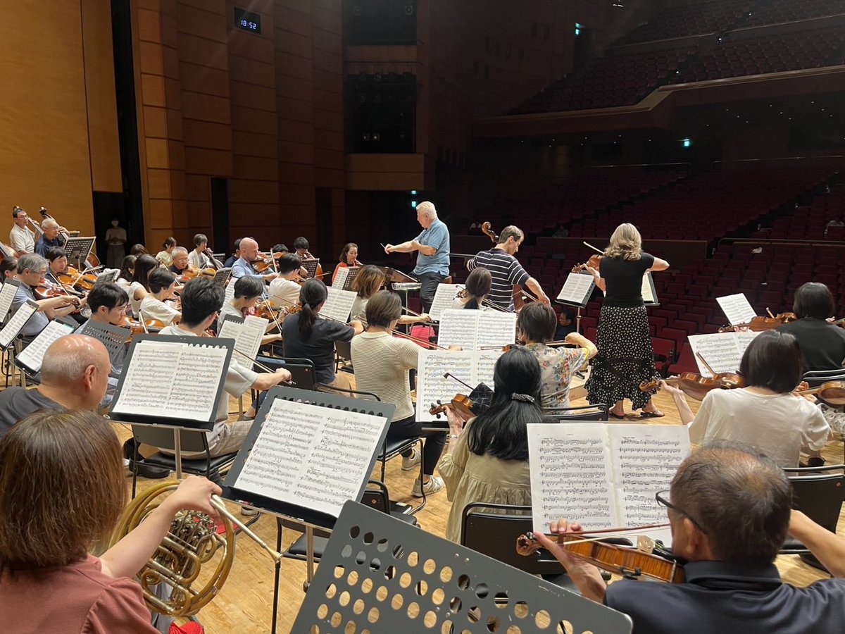 nagano_phil's tweet photo. 前日リハーサルを終え、いよいよ明日本番を迎えます！！
9/12から始まったウィーンセミナーもあっという間に残すところ後１日。最後まで先生方からたくさん吸収して、本番を迎えたいと思います！
皆さま、ぜひご来場くださいね♪ https://t.co/b56H4jSOfu
