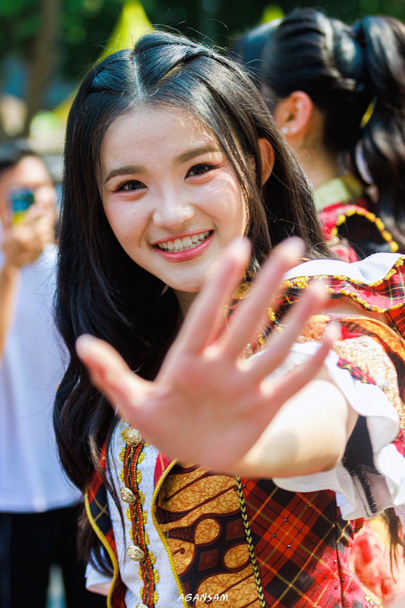 agansam's tweet photo. Eyin @CErine_JKT48 https://t.co/fi9oAjPkRg