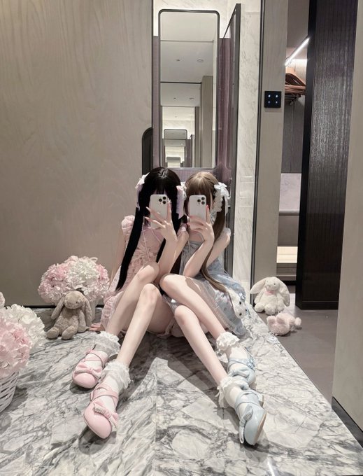 MadeieWeis69536's tweet photo. 我和闺蜜真的不要🚪 
真的给b看 不信你试试   
我们真的是女菩萨 https://t.co/BFFZMr0oGT