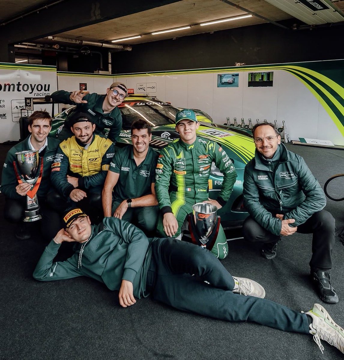 illan_se's tweet photo. Quel week-end pour Arthur Dorison ! 👏

Le vice-champion de F4 France 2025 vient de s’imposer à Zandvoort dans la catégorie « Silver ». 🏆

Après une belle P3 dans leur catégorie hier, le pilote français et son coéquipier Oliver Söderström s’imposent en course 2 !

#GTWorld https://t.co/AtjnQrTqYJ