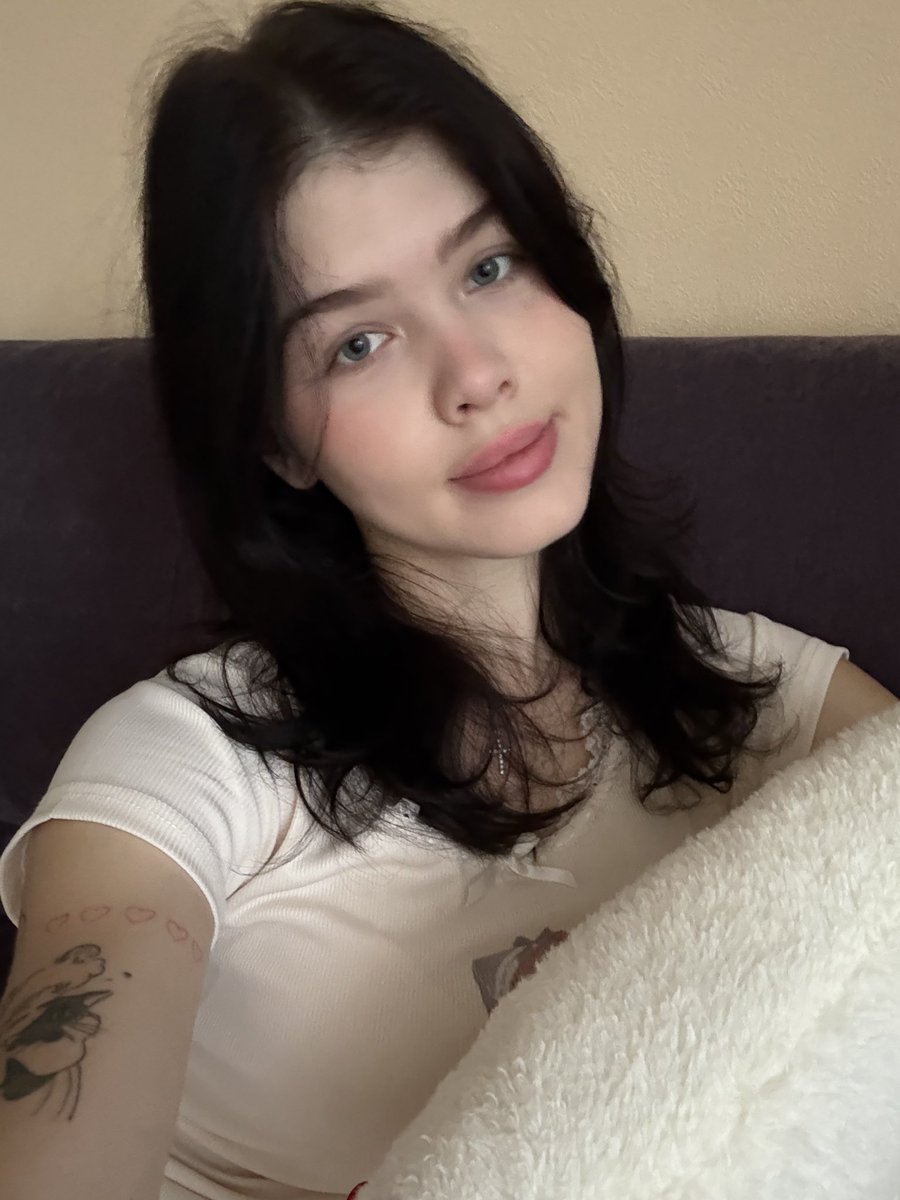 milalavender's tweet photo. don't be shy... i'm nice, promise
#BeReal #XFriends #ViralPost https://t.co/dEGNvHJi0h