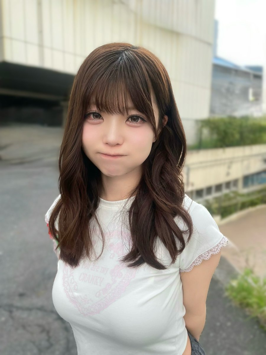 momo_ttt0401's tweet photo. ねーね
9月26日に私たちの単独ライブがあって
チケットがもう残り少しでね、
予定無かったら会いたいなあって
土曜日だし！またすぐ会いたいし！
会えるの楽しみにしてる🙂‍↕️♡♡
チケットもう残り少ないからね‼️
チケット購入リンク⬇️
https://t.co/5VUztOfZhi https://t.co/nKfAuW1BHh