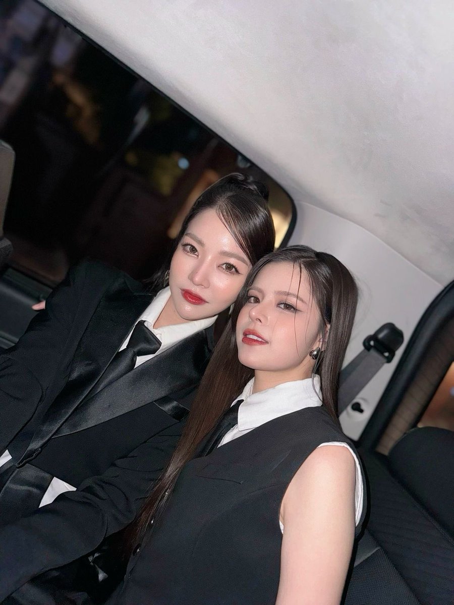 hrtsyada's tweet photo. The most beautiful couple
#faymay #mayyada #maywyda #fay_riezz #faymayentertainment @Fay_riezz @maywyda @FAYMAYent https://t.co/6C4b07VHbB