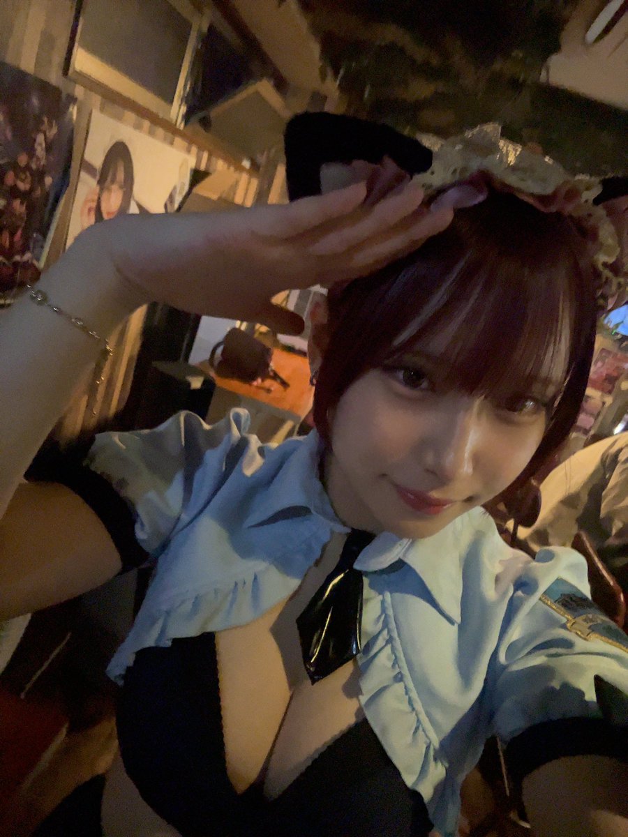 sayu_anipori's tweet photo. 赤髪出勤しました‼️ https://t.co/dIpTxohNPp